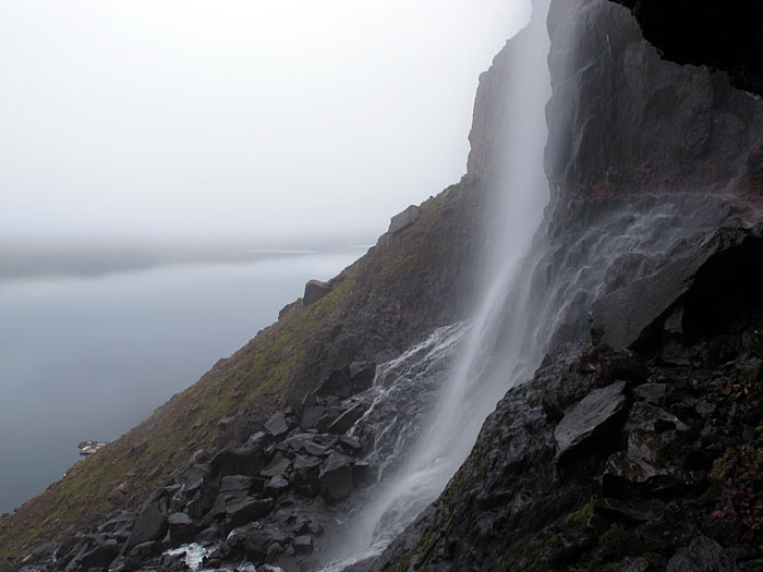 Djúpavík. Der Wasserfall, aber etwas anders. - II. (14.08.2012)