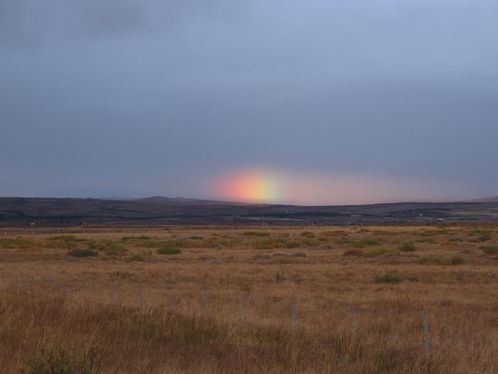 Reykjavík. Golden Circle, etwas anders. - Merkwürdige, aber schöne Regenbogenerscheinung. (26.09.2012)