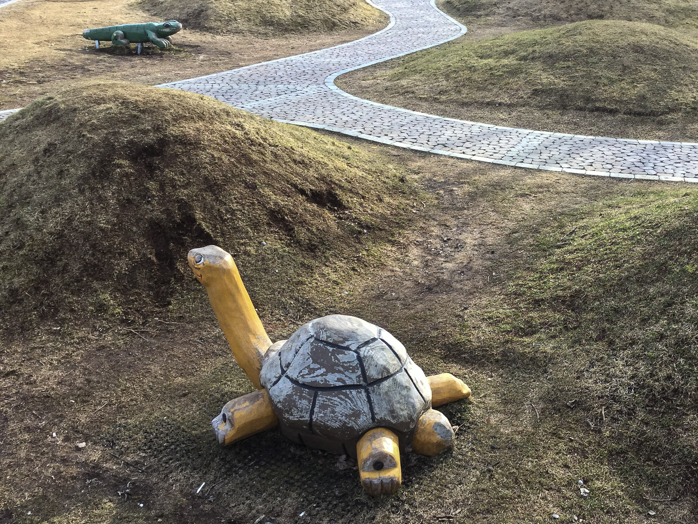 Reykjavík. Miscellaneous XCVI. - And an Icelandic turtle. (1 till 30 April 2016)
